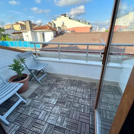 Duplex Rooftop Loft In Center Kadikoey With Amazing Terraces *